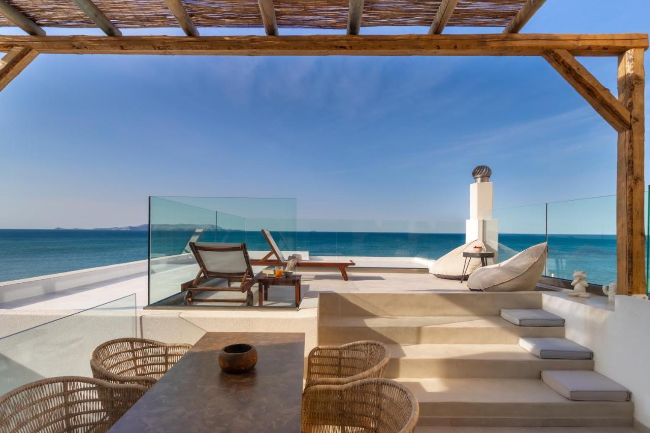 Wave, An Idyllic Seafront Suite By Nirousuites Kokkini Hani Exteriör bild