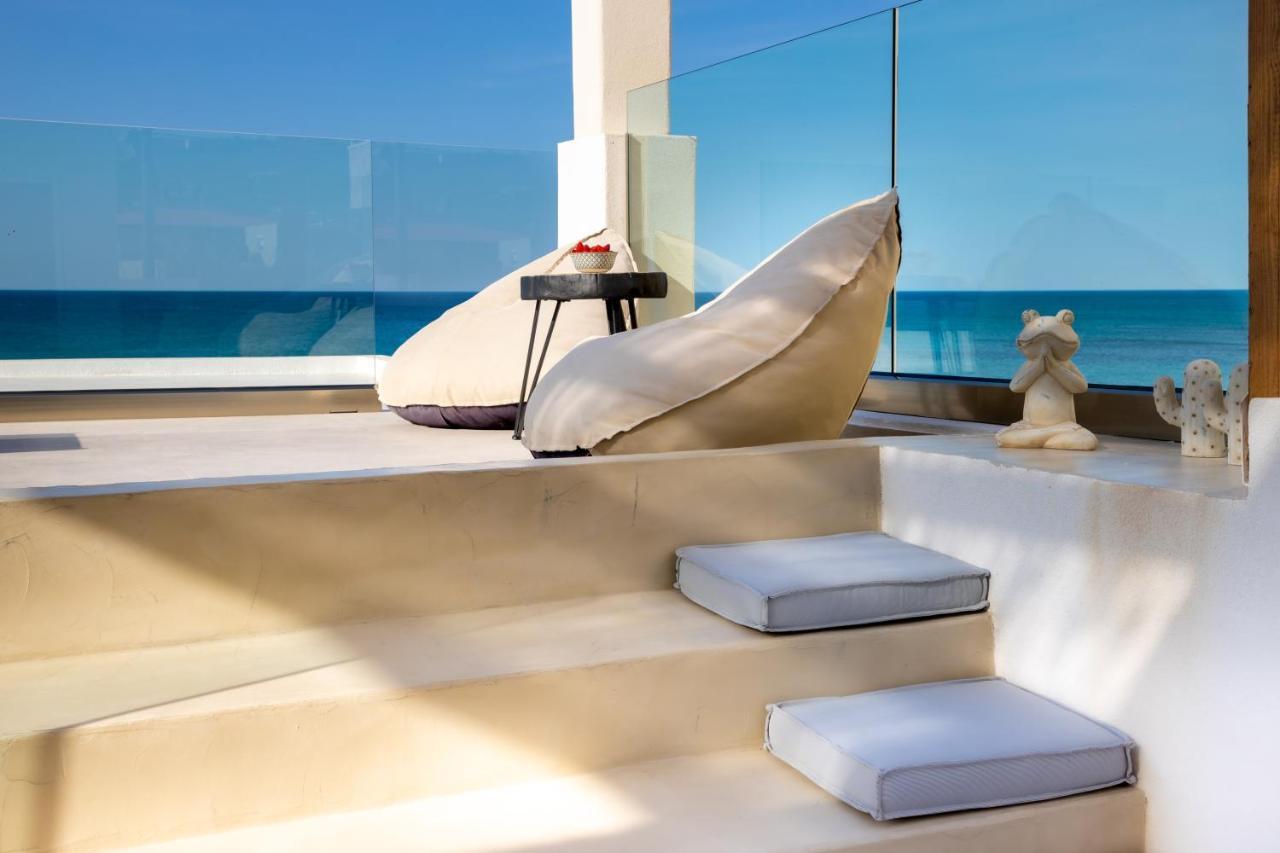 Wave, An Idyllic Seafront Suite By Nirousuites Kokkini Hani Exteriör bild