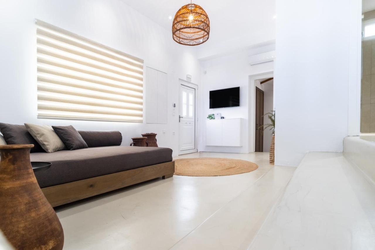 Wave, An Idyllic Seafront Suite By Nirousuites Kokkini Hani Exteriör bild