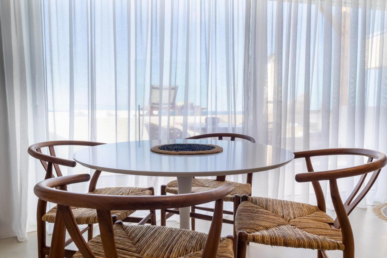 Wave, An Idyllic Seafront Suite By Nirousuites Kokkini Hani Exteriör bild