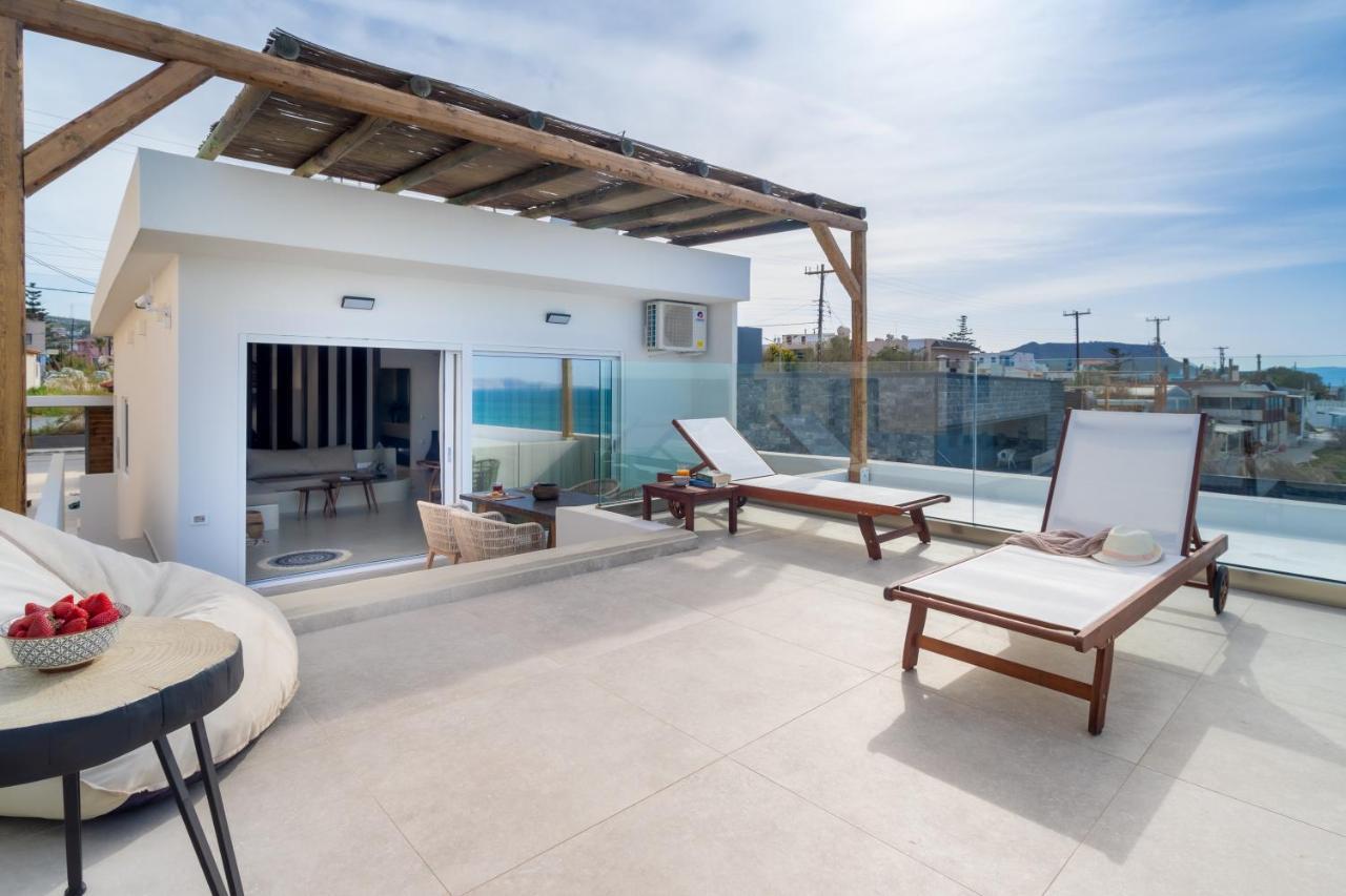Wave, An Idyllic Seafront Suite By Nirousuites Kokkini Hani Exteriör bild