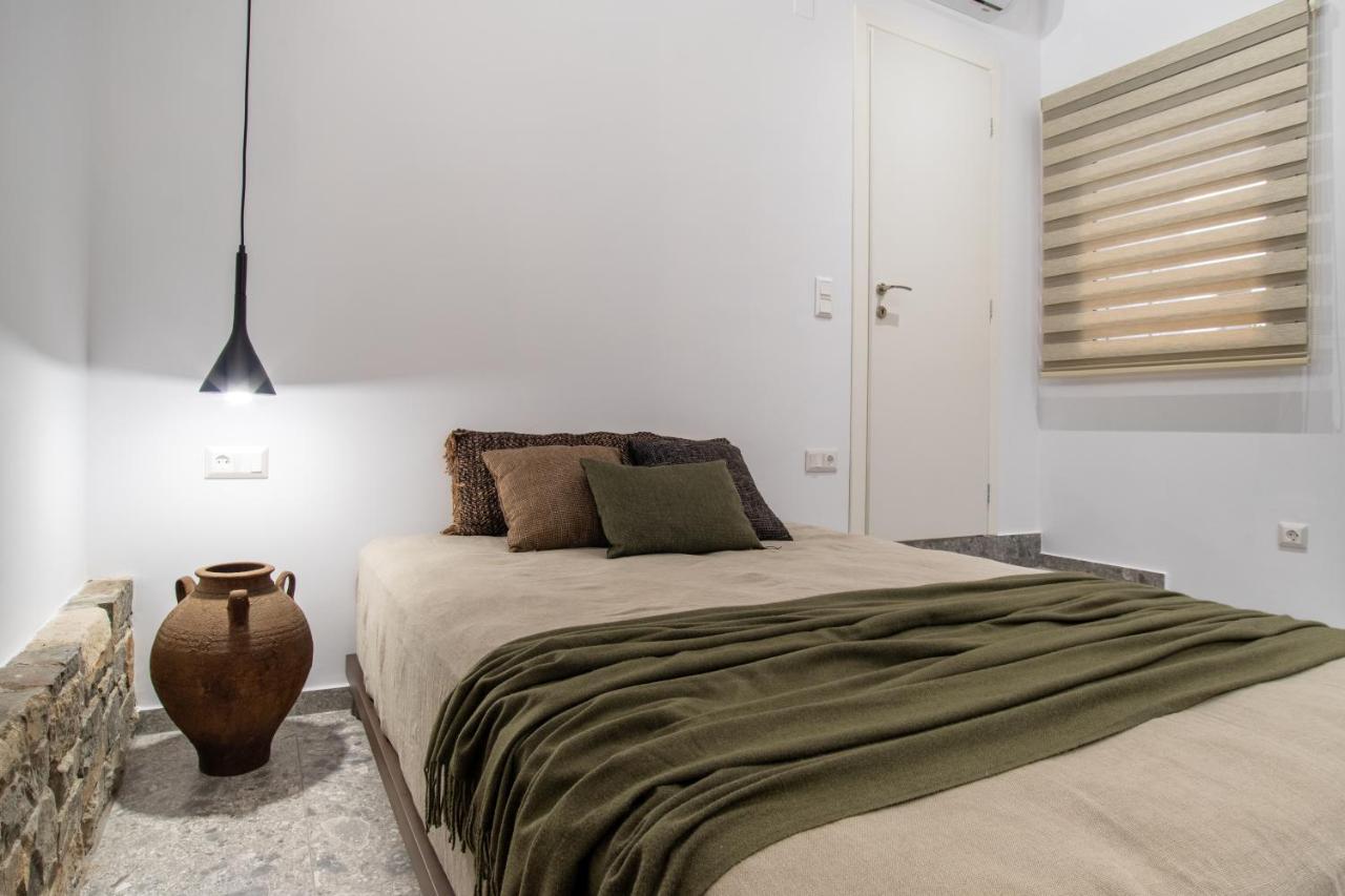 Wave, An Idyllic Seafront Suite By Nirousuites Kokkini Hani Exteriör bild