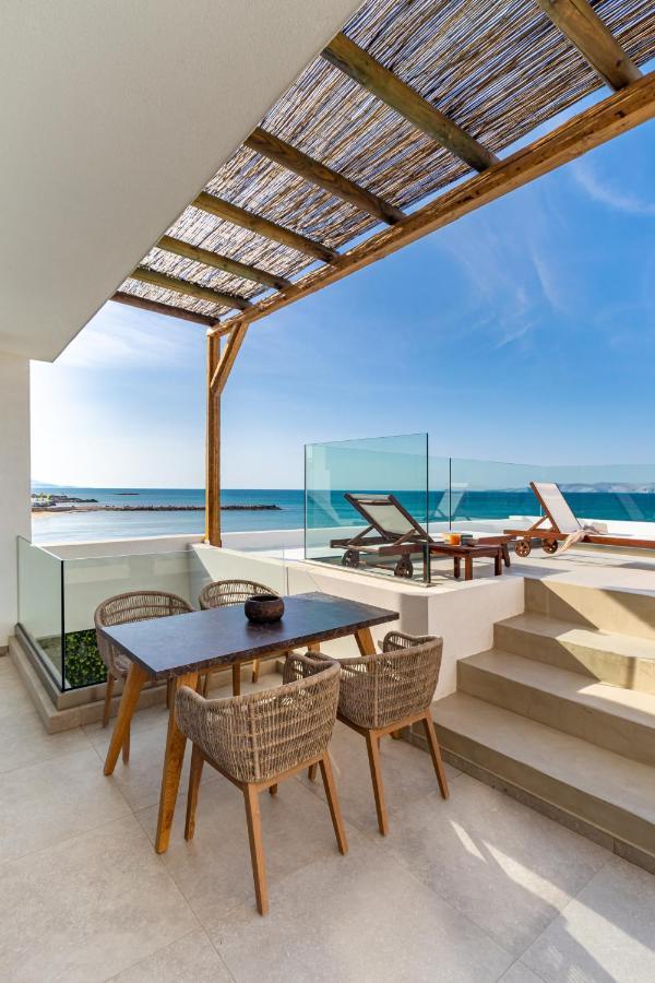 Wave, An Idyllic Seafront Suite By Nirousuites Kokkini Hani Exteriör bild